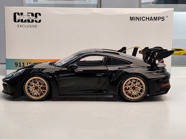 Xe Mô Hình Porsche 911 GT3 RS 2022 1:18 Minichamps ( Đen Mâm Vàng )