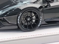 Xe Mô Hình LBWK Aventador Roadster 1:18 GL Model ( Shiny Black )