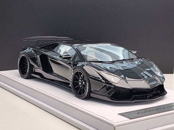 Xe Mô Hình LBWK Aventador Roadster 1:18 GL Model ( Shiny Black )