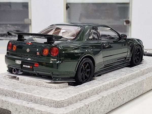 Xe Mô Hình Nissan Skyline GT-R (R34) Nismo Customized 1:18 Motorhelix ( Dark Green )