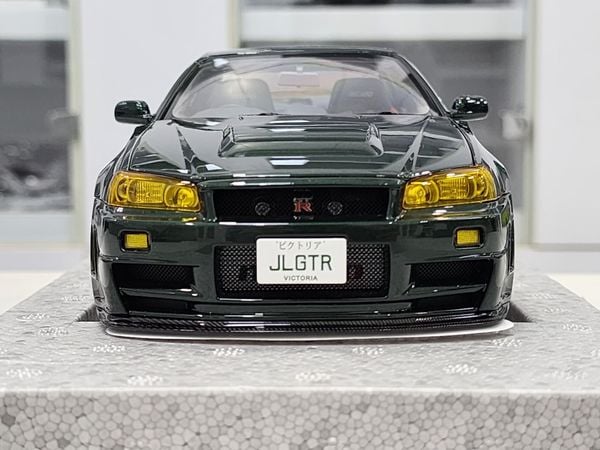 Xe Mô Hình Nissan Skyline GT-R (R34) Nismo Customized 1:18 Motorhelix ( Dark Green )