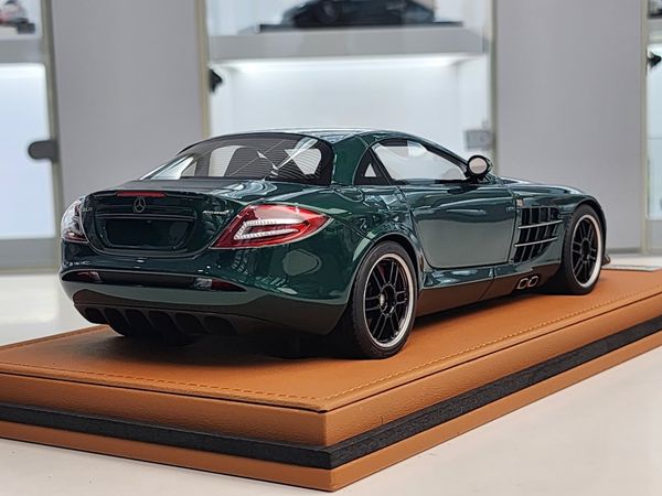 Xe mô hình Mercedes-Benz SLR 722 1:18 Ivy Model (Dark Green)