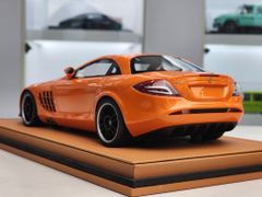 Xe mô hình Mercedes-Benz SLR 1:18 Ivy Model (Orange)