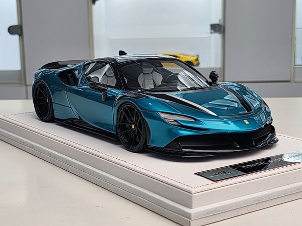 Xe mô hình Ferrari Novitec SF90 1:18 Ivy Model ( Chrome Blue)