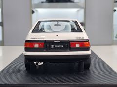 Xe mô hình Toyota AE86 Trueno 1:18 Ivy Model (Trắng Mui Đen)