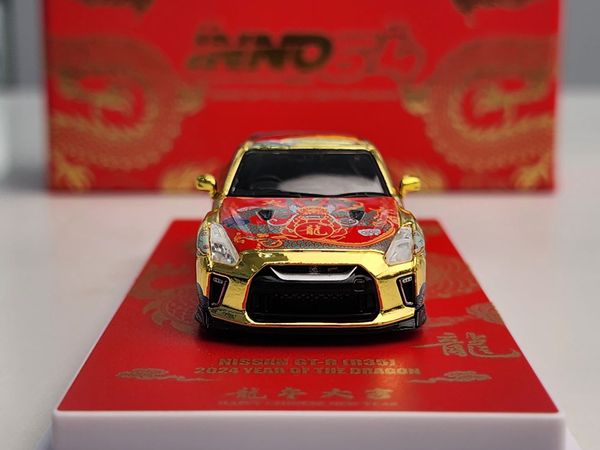 Xe Mô Hình Nissan GT-R R35 Year Of The Dragon Special Edition 2024 1:64 INNO ( Red )