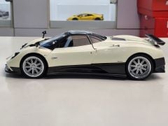 Xe Mô Hình Zonda F 1:18 Almost Real ( Trắng )