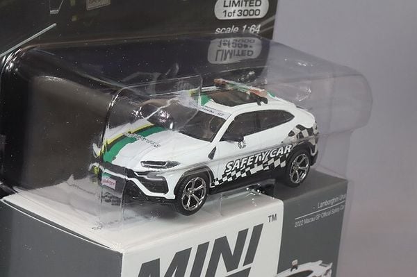 Xe Mô Hình Lamborghi Urus 2022 Macau GP Offcial Safety Car 1:64 MiniGT ( Trắng )