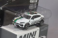 Xe Mô Hình Lamborghi Urus 2022 Macau GP Offcial Safety Car 1:64 MiniGT ( Trắng )