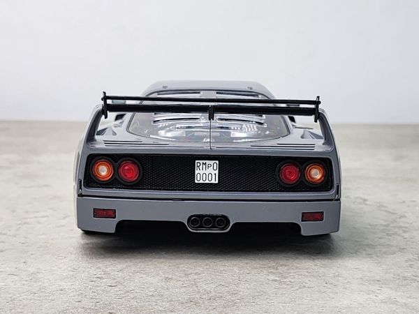 Xe Mô Hình Ferrari F40 Competizione 2022 Nardo 1:18 GT Spirit ( Grey )