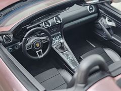 Xe Mô Hình Porsche 718 Spyder 1:18 GT Spirit ( Frozen Berry Metallic )