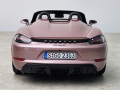 Xe Mô Hình Porsche 718 Spyder 1:18 GT Spirit ( Frozen Berry Metallic )