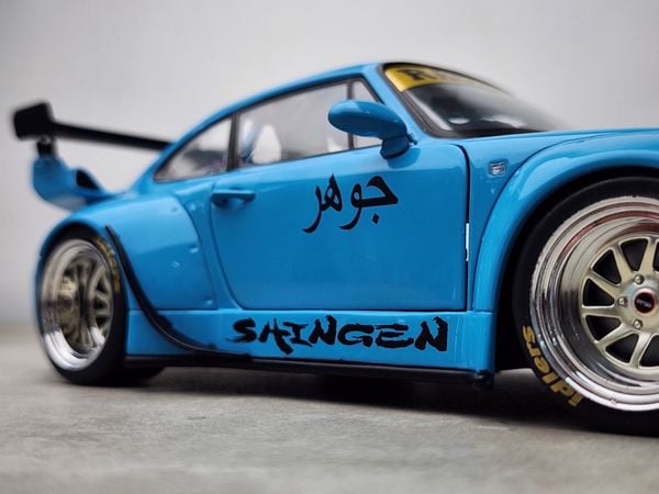 Xe Mo Hình RWB Bodykit Shingen 2018 1:18 Solido ( Blue )