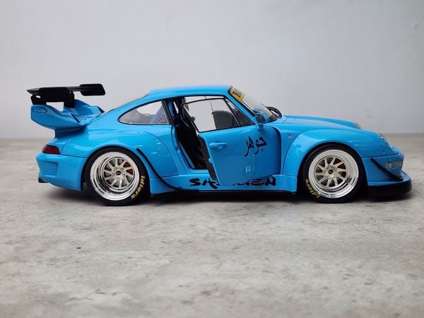 Xe Mo Hình RWB Bodykit Shingen 2018 1:18 Solido ( Blue )
