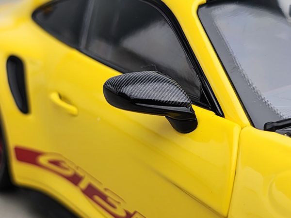 Xe Mô Hình Porsche 911 (992) GT3RS - 2024 1:18 Minichamps