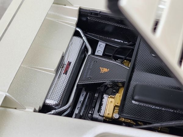 Xe Mô Hình Lamborghini Diablo SE30 Jota 1:18 Autoart ( Trắng )