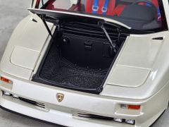 Xe Mô Hình Lamborghini Diablo SE30 Jota 1:18 Autoart ( Trắng )