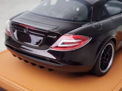 Xe Mô Hinh Mercedes-Benz SLR MClaren 722 1:18 IVY Model ( Đen Nâu )
