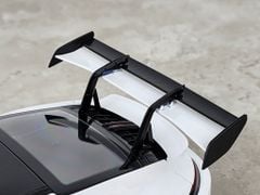 Xe mô hình Porsche 911 GT3 RS 2022 1:18 Norev (Trắng Mâm Xanh)