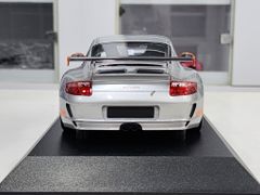 Xe Mô Hình Porsche 911 GT3 RS - 2007 1:18 Minichamps ( Sivler )