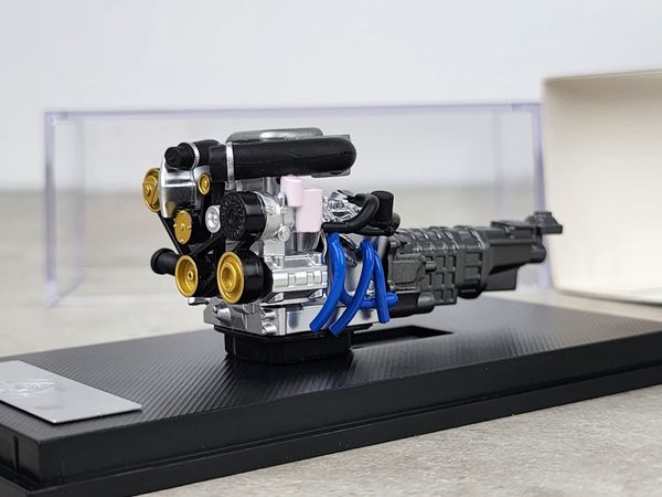 Xe Mô Hình Mazda RX7 Spirit R 1:18 Polar Master ( Vàng )