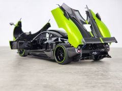 Xe Mô Hình Pagani Zonda Cinque Coupe 1/18 Almost Real (Xanh Lá)