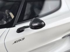 Koenigsegg Jesko Attack Battle Gray 1:18 Frontiart (Trắng viền đỏ)