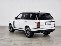 Xe Mô Hình Range Rover 1:18 LCD Models ( Trắng )