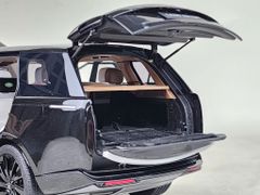 Xe Mô Hình Land Rover Range Rover SV SERENITY 2022 1:18 LCD ( Black )