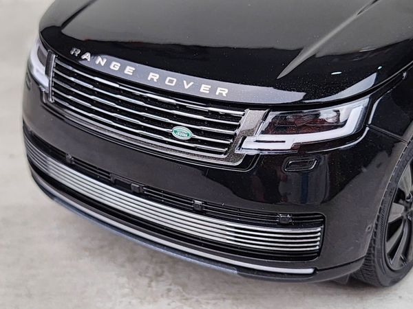 Xe Mô Hình Land Rover Range Rover SV SERENITY 2022 1:18 LCD ( Black )