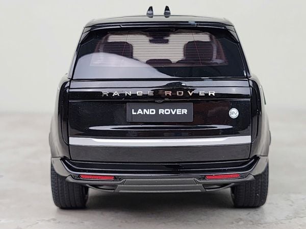 Xe Mô Hình Land Rover Range Rover SV SERENITY 2022 1:18 LCD ( Black )