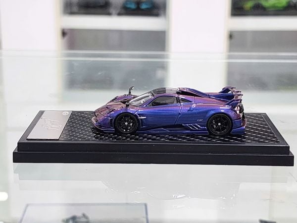 Xe Mô Hình Pagani Imola Coupe 1:64 LCD (Chameleon color)