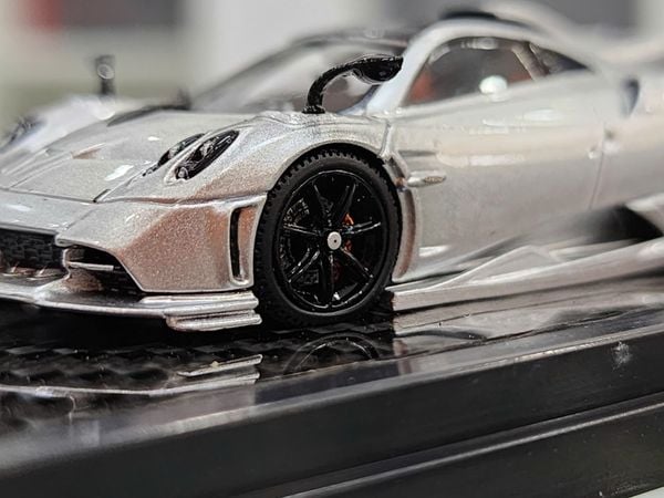 Xe Mô Hình Pagani Imola Coupe 1:64 LCD (Silver color)