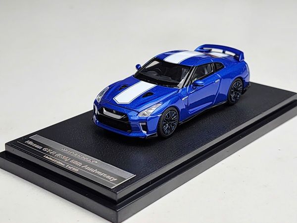Xe Mô Hình Nissan R35 50th Anniversary 1:64 Motorhelix ( Blue )