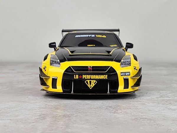 Xe Mô Hình Nissan GT-R (R35) Liberty Walk Body Kit 2.0 1:18 Solido (Yellow)