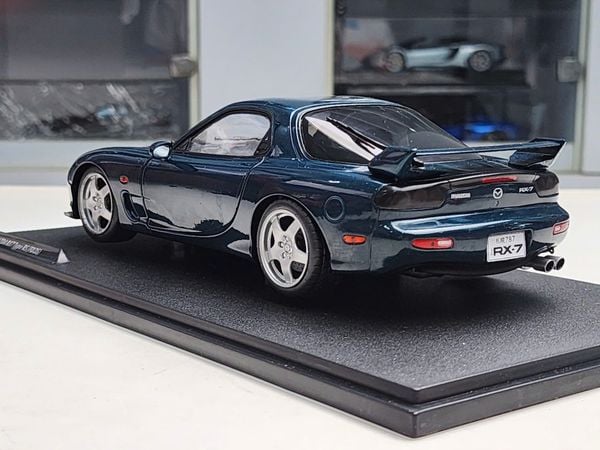 Xe Mô Hình Mazda RX-7 FD RS 1:18 Solido (Blue)