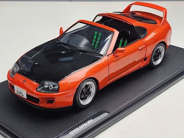 Xe Mô Hình Toyota Supra MK4 (A80) 1993 1:18 Solido ( Streetfighter Orange )