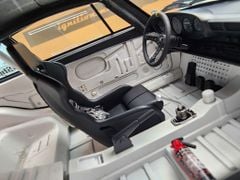 Xe Mô Hình Porsche RWB 930 1:18 Ignition Model ( Trắng )