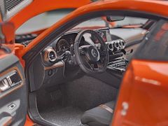 Xe Mô Hình Mercedes AMG GT BLACK SERIES 2021 Orange 1:18 - MINICHAMPS
