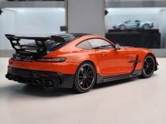 Xe Mô Hình Mercedes AMG GT BLACK SERIES 2021 Orange 1:18 - MINICHAMPS