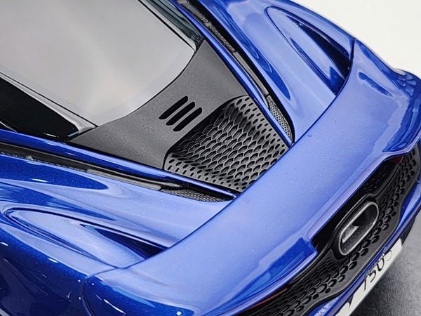 Xe Mô Hình McLaren 750sCoupe Blue 2023 1:18 GT Spirit