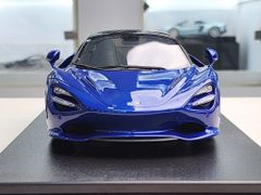 Xe Mô Hình McLaren 750sCoupe Blue 2023 1:18 GT Spirit