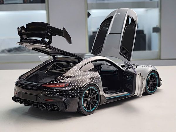 Xe Mô Hình Asian Exclusive Minichamps Mercedes-AMG GT Black Series x 4 1:18 MINICHAMPS