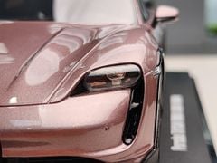 Xe Mô Hình Porsche GT Taycan Turbo S Cross Turismo Pink2022 1:18 GT Spirit