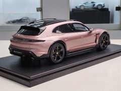 Xe Mô Hình Porsche GT Taycan Turbo S Cross Turismo Pink2022 1:18 GT Spirit