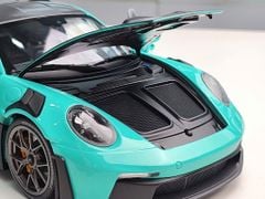 Xe Mô Hình Porsche 911 (992) Gt3Rs Green +Dark Silver Wheels 2024 1:18 MINICHAMPS