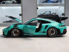 Xe Mô Hình Porsche 911 (992) Gt3Rs Green +Dark Silver Wheels 2024 1:18 MINICHAMPS