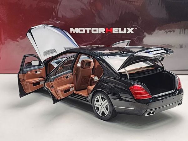 Xe Mô Hình Benz S-Class S600L 1:18 MotorHelix ( Obsidian Black / Brown )
