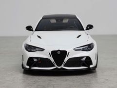 Xe Mô Hình Alfa Romeo Giulia GTAm 1:18 Motor Helix (Bianco Trofed)