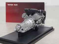 Xe Mô Hình Alfa Romeo Giulia GTAm 1:18 Motor Helix (Rosso GTA Red)